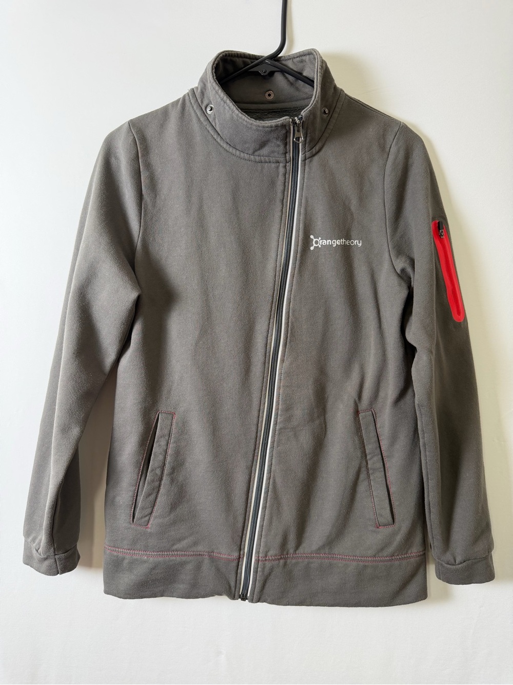 Orangetheory Jacket Women’s M Asymmetrical Zip Pockets Gray Logo Gym Athleisure